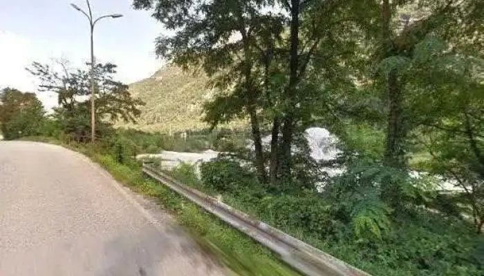 Pneumatici Valtellina Suisse Tyre Truck Service Street View 360deg Fotos - Bodio