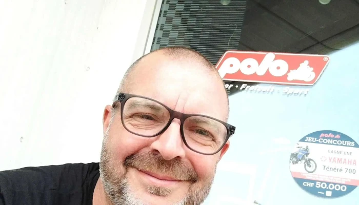 Polo Motorrad Store Bern -  Videos - Niederwangen Be