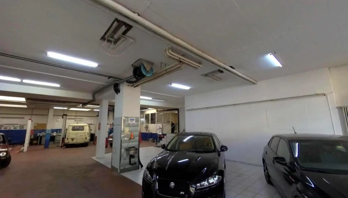 R K Auto Center Ag Innenansichten - Basel