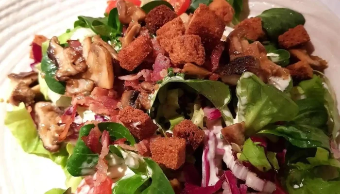 Restaurant Bluemlismatt Salat - Egerkingen