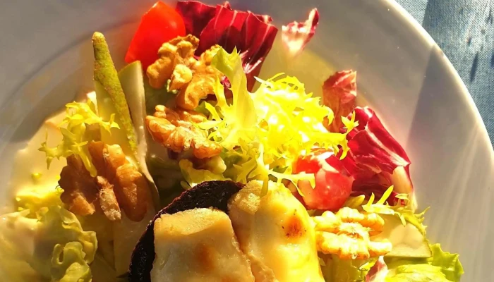 Restaurant Wacker -  Videos - Reinach