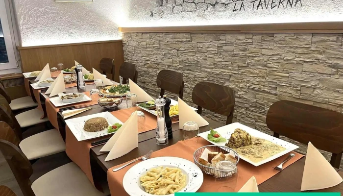 Ristorante La Taverna -  Essen Und Trinken - Giubiasco