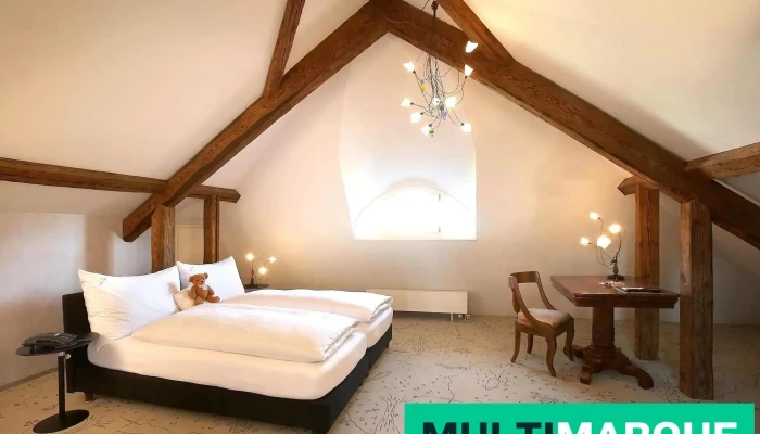 Romantik Hotel De Lours Vom Inhaber - Sugiez