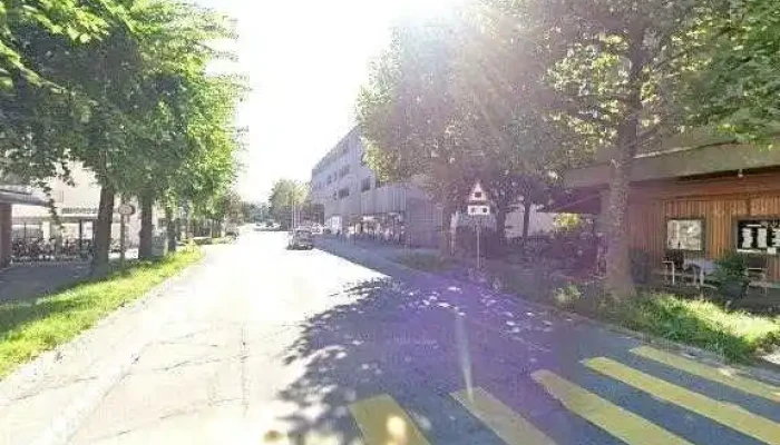 Shahin Restaurant Pizzeria -  Street View 360deg Fotos - Therwil