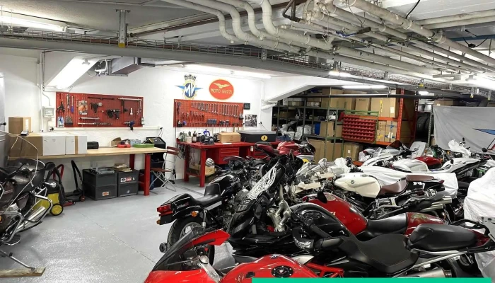 Shamal -  Garage Gerhard Gotte Innenansichten - Münchenstein