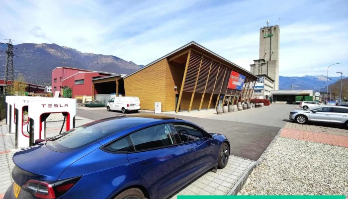 Tesla Supercharger -  Alle - Cadenazzo