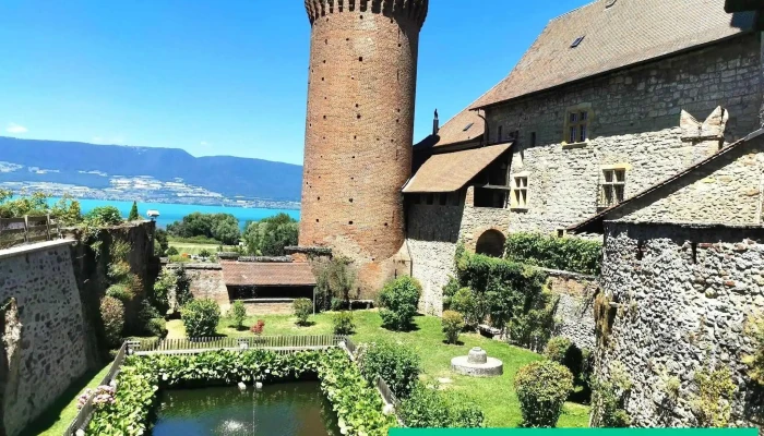Val Auto -  Moto Ecole Valerie Roulin Alle - Estavayer-le-lac