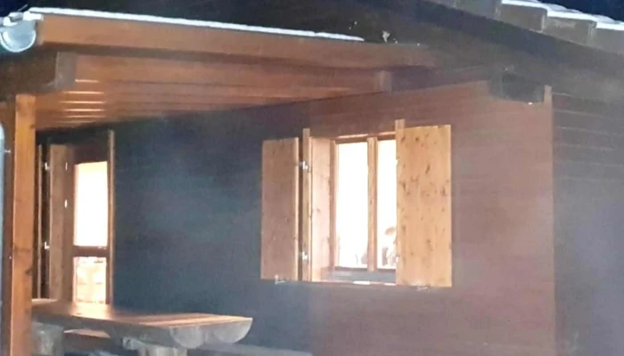 Waldhütte Edleten Bürgergemeinde Lausen - Lausen